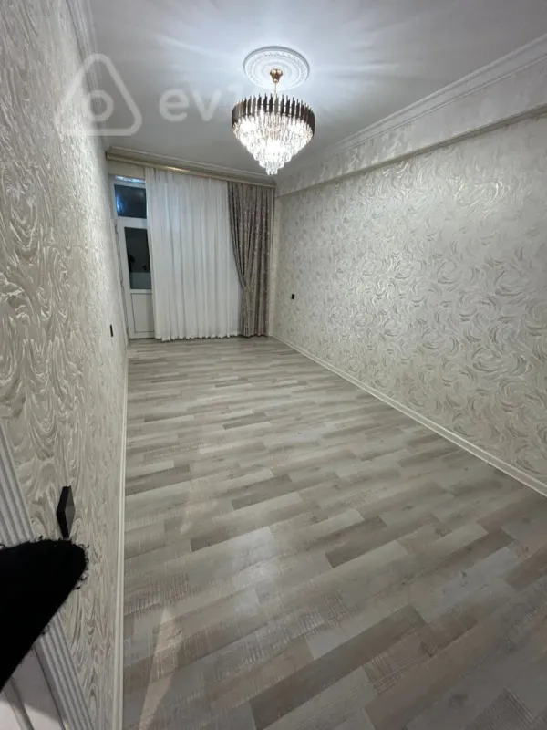 Satılır 3 otaqlı yeni tikili 63 m²