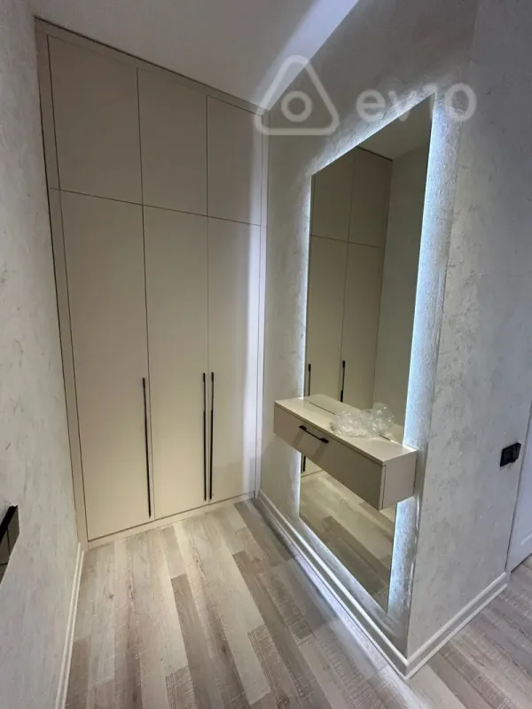 Satılır 3 otaqlı yeni tikili 63 m²