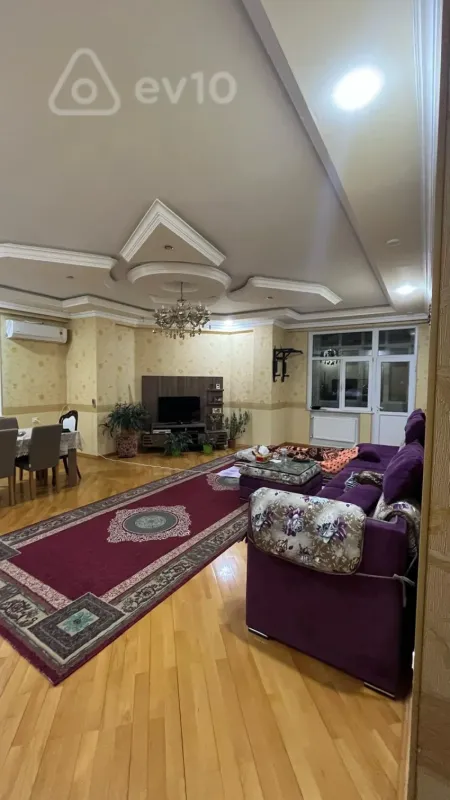Satılır 3 otaqlı yeni tikili 156 m²