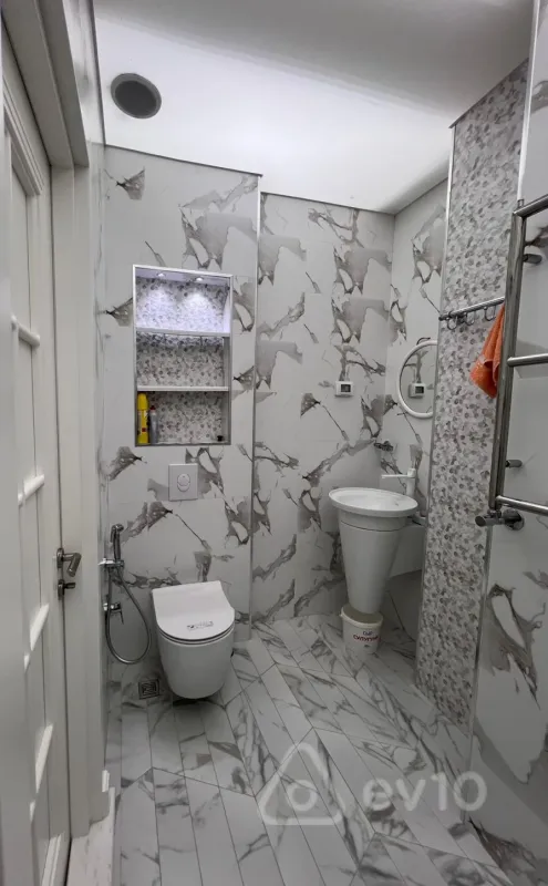 Kirayə verilir 2 otaqlı yeni tikili 70 m²