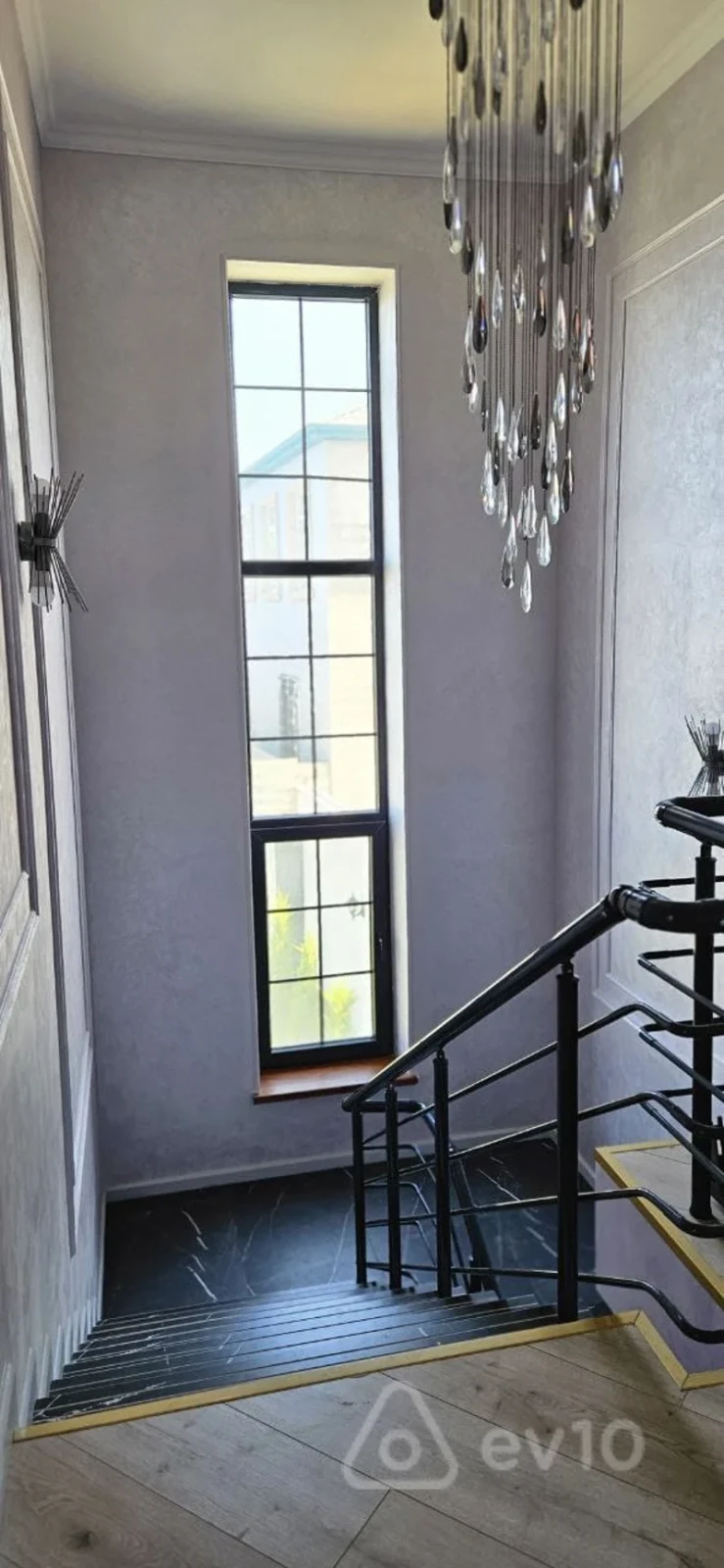 Satılır 4 otaqlı həyət evi 200 m²