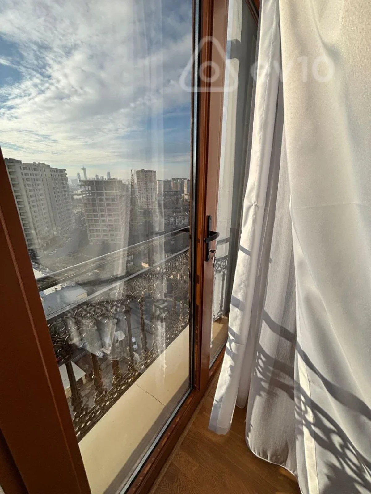 Kirayə verilir 3 otaqlı yeni tikili 80 m²