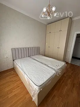 Kirayə verilir 3 otaqlı yeni tikili 80 m²