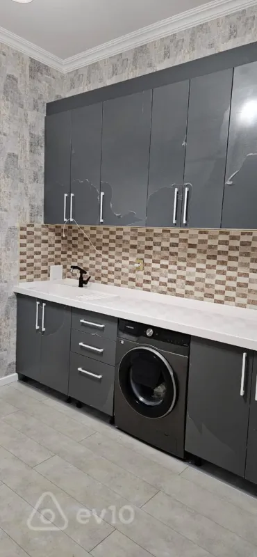 Satılır 4 otaqlı yeni tikili 113 m²