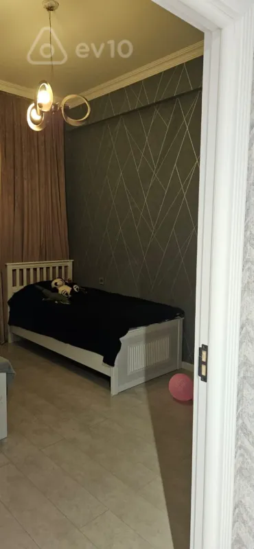 Satılır 4 otaqlı yeni tikili 113 m²