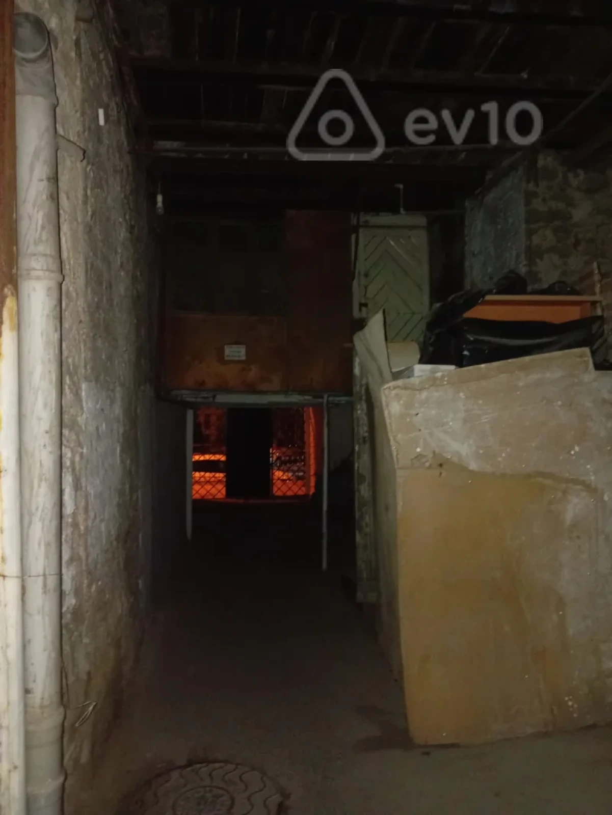 Kirayə verilir 1 otaqlı köhnə tikili 35 m²