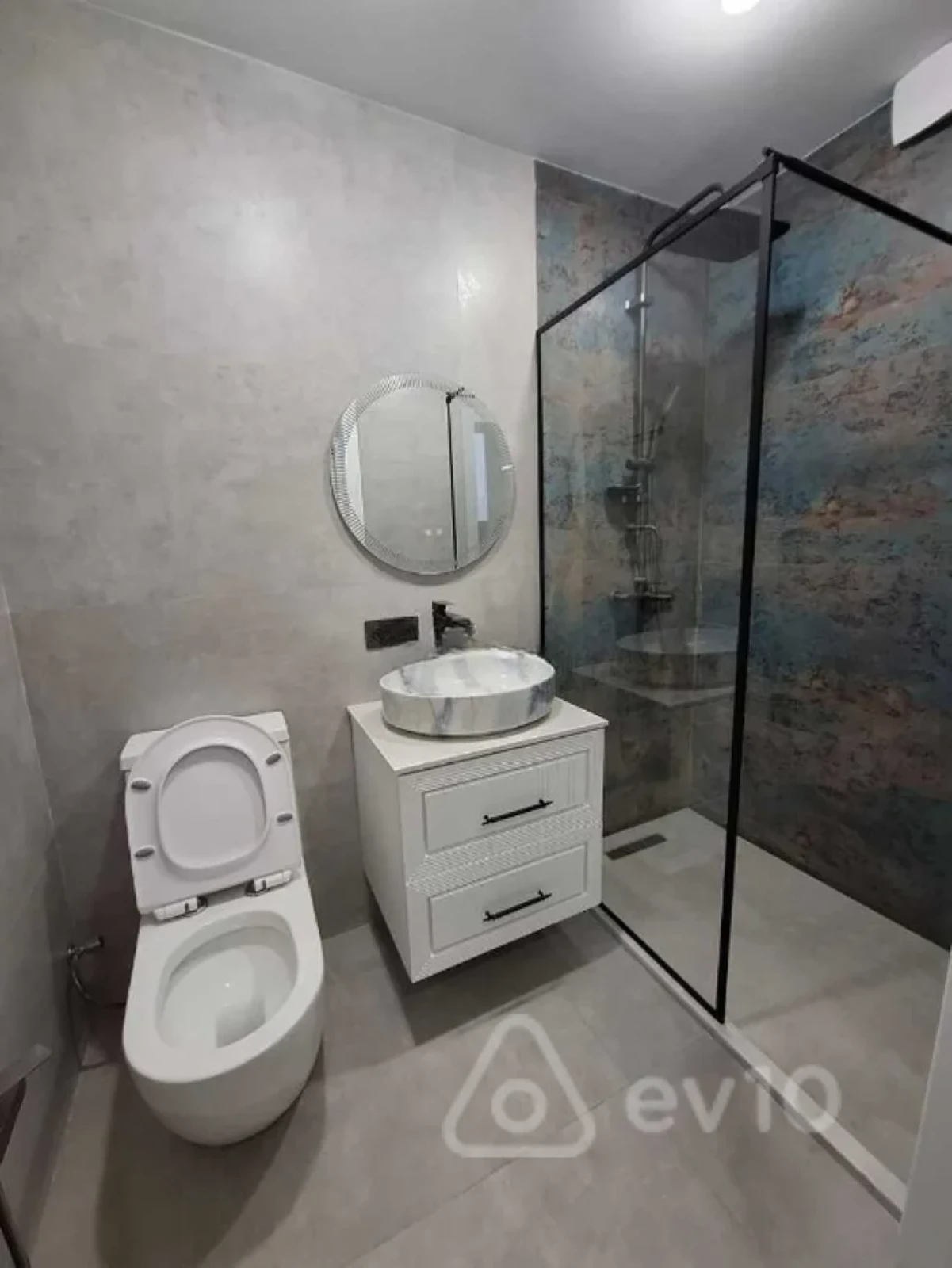 Satılır 2 otaqlı yeni tikili 73 m²