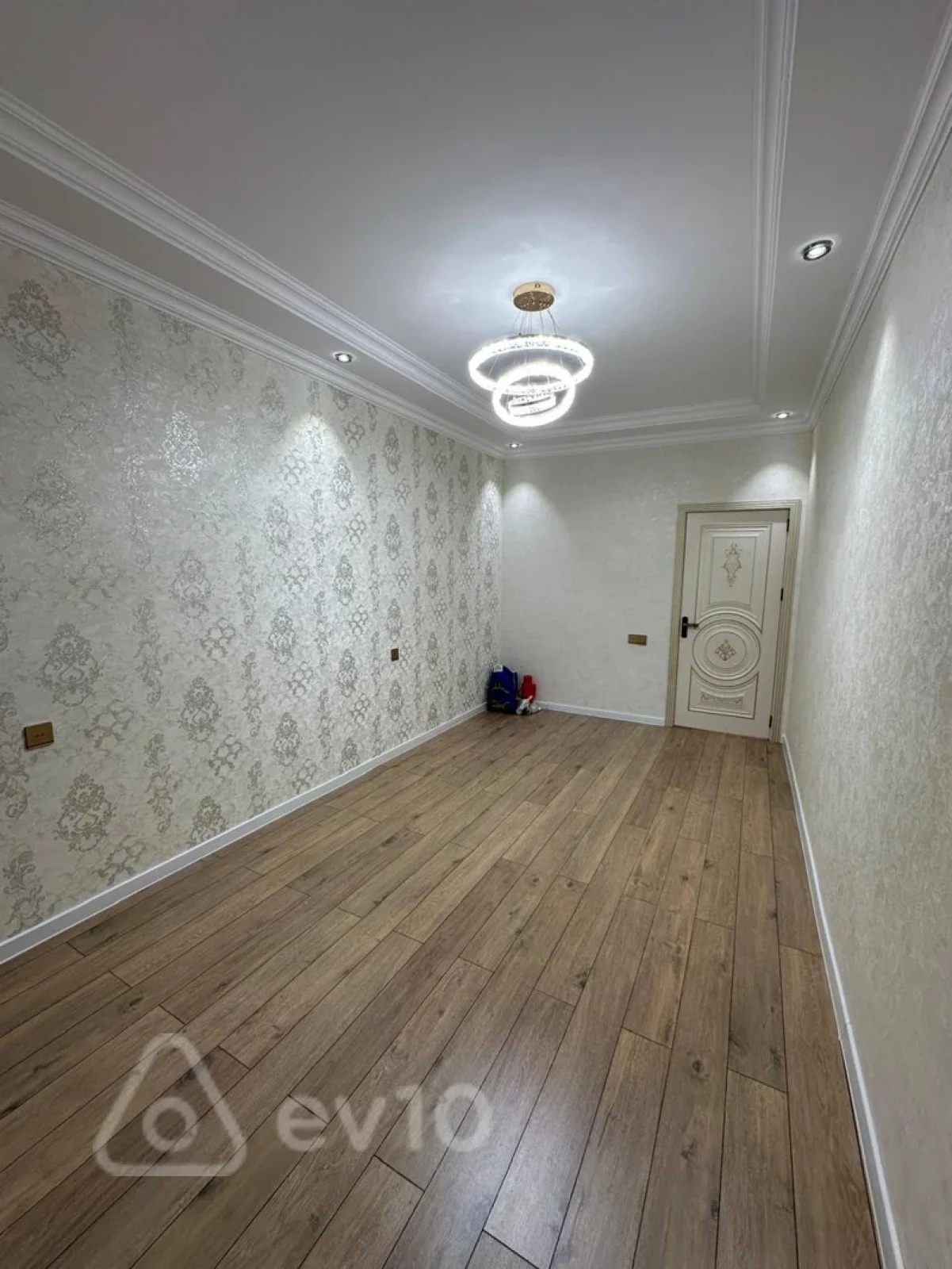Satılır 3 otaqlı yeni tikili 96 m²