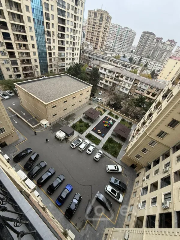 Satılır 2 otaqlı yeni tikili 50 m²