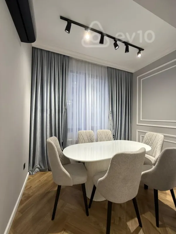 Satılır 2 otaqlı yeni tikili 50 m²