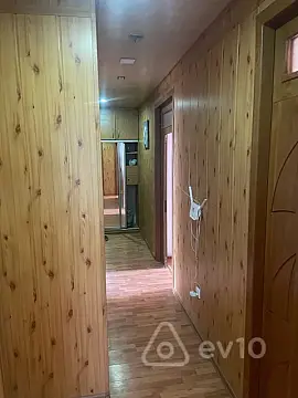 Satılır 2 otaqlı köhnə tikili 57 m²