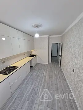 Satılır 2 otaqlı yeni tikili 70 m²
