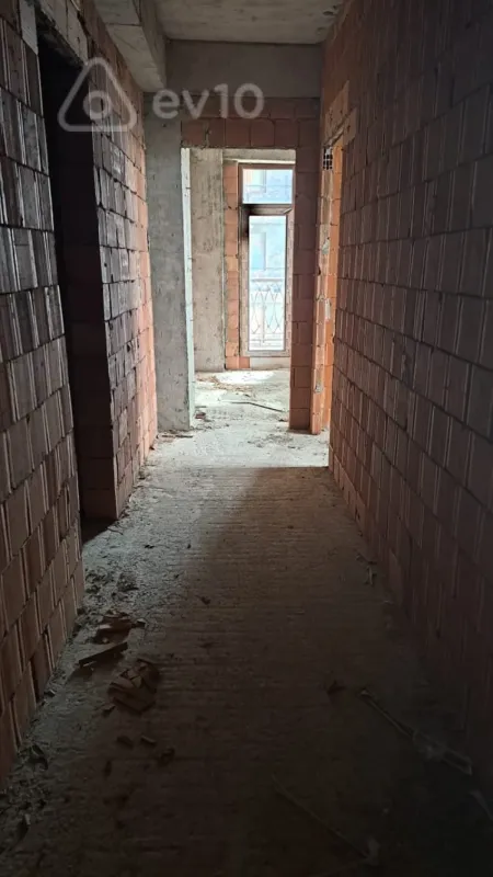 Satılır 2 otaqlı yeni tikili 90 m²