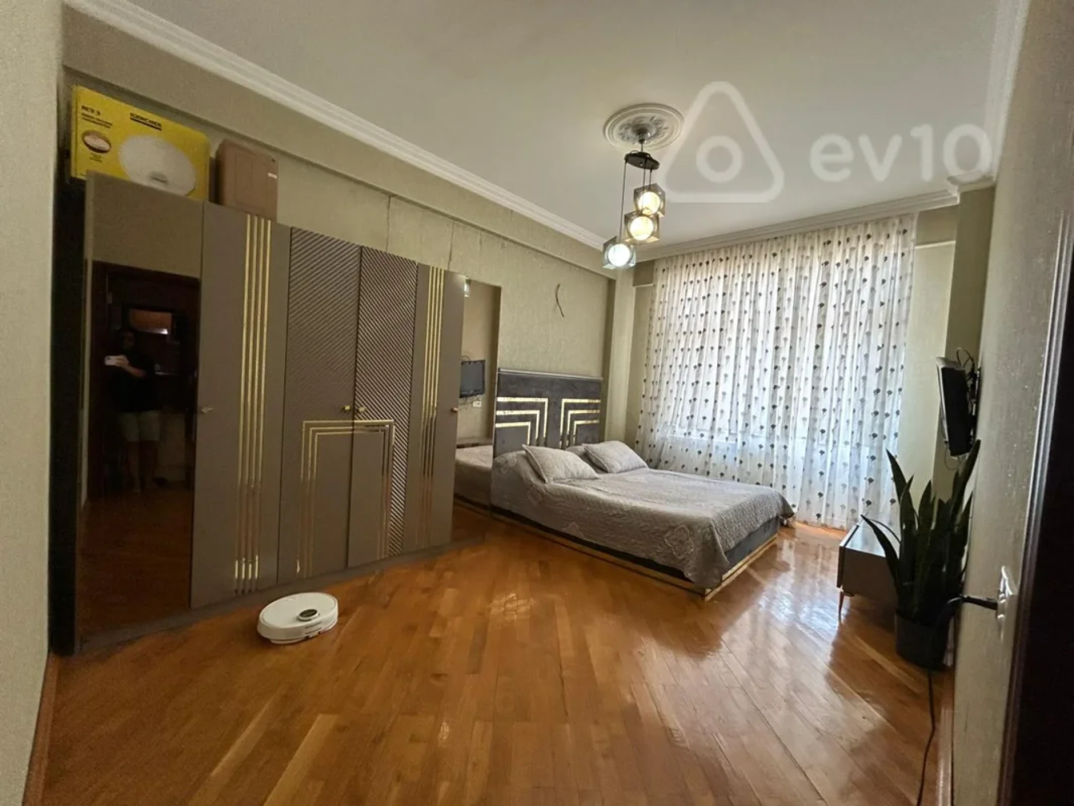 Satılır 3 otaqlı yeni tikili 84 m²