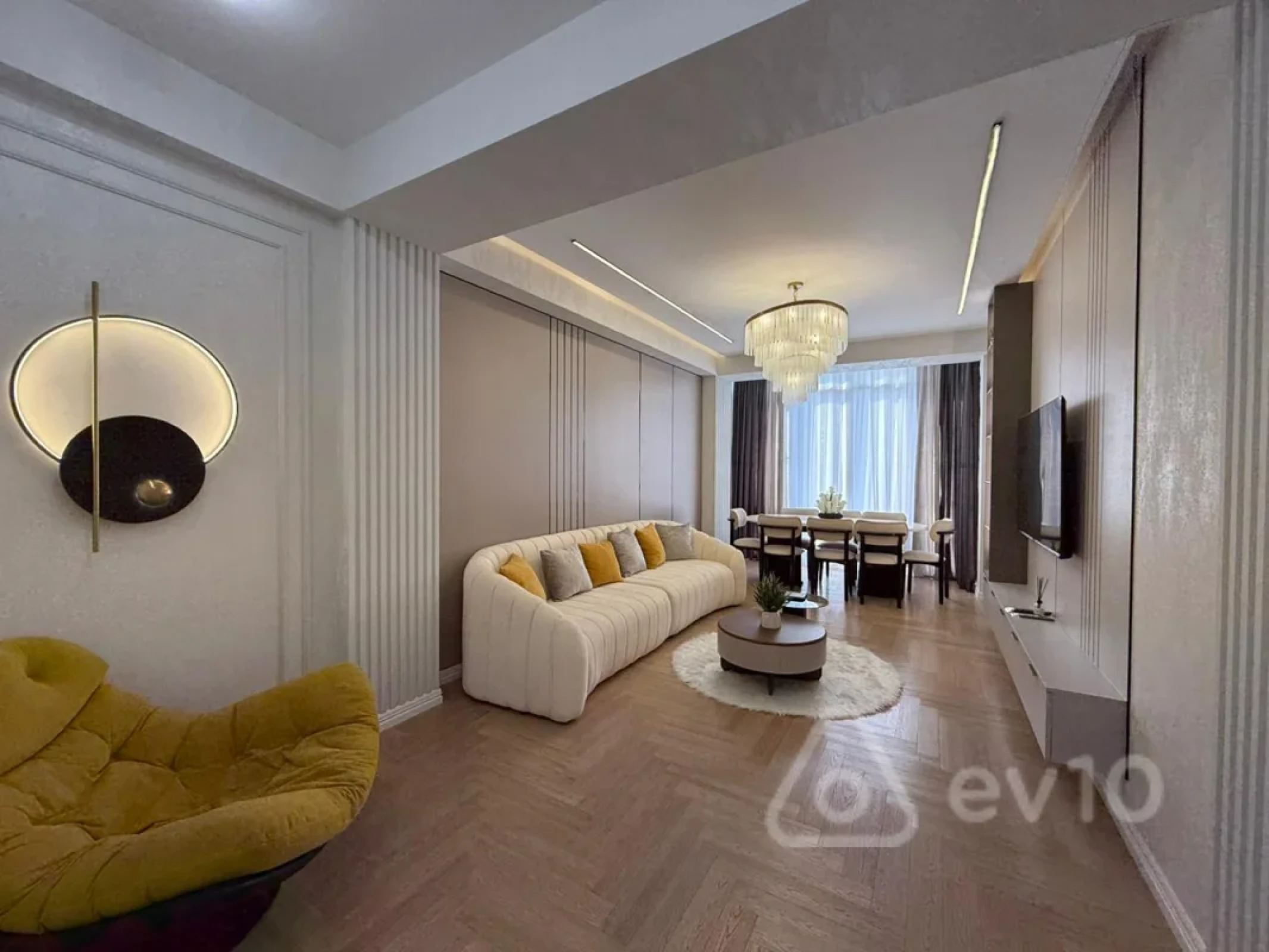 Satılır 3 otaqlı yeni tikili 120 m²