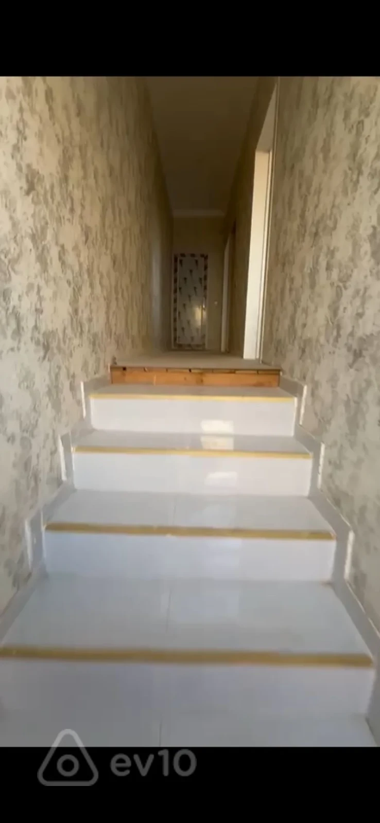 Satılır 2 otaqlı həyət evi 34 m²