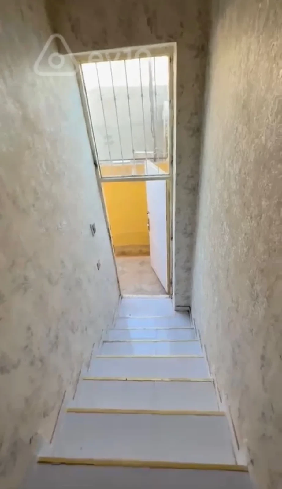 Satılır 2 otaqlı həyət evi 34 m²