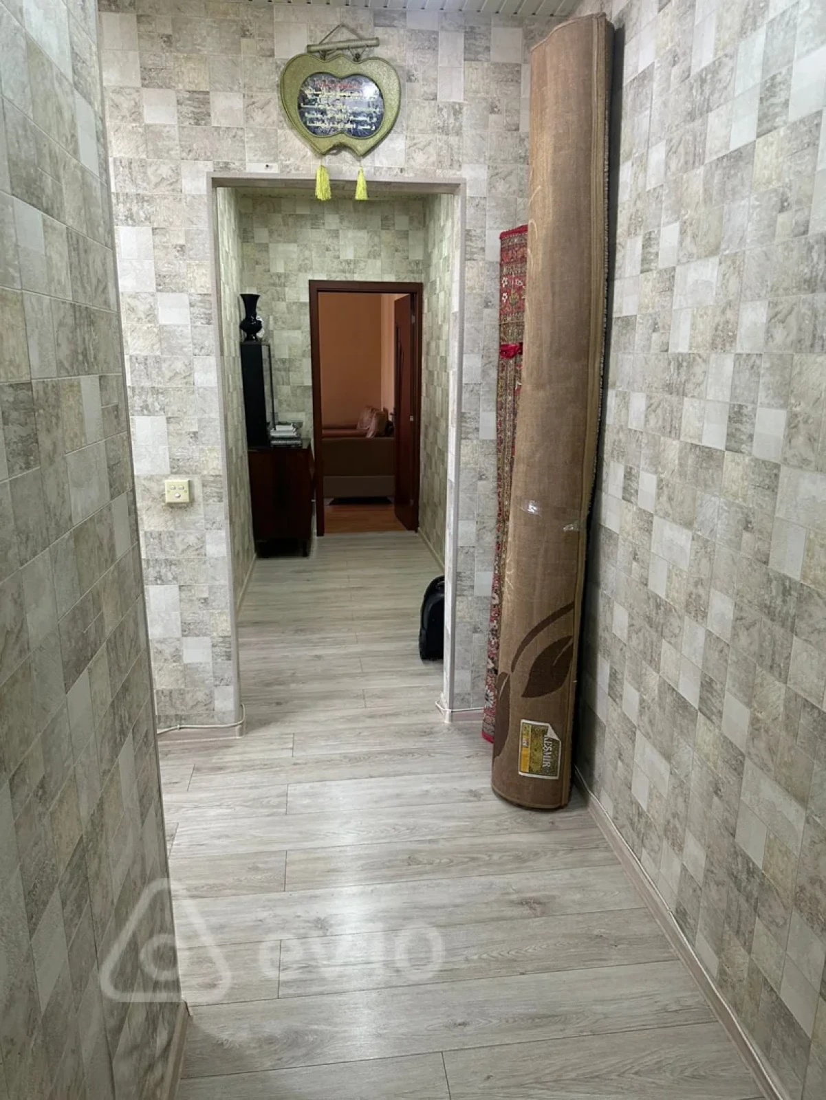 Satılır 2 otaqlı köhnə tikili 60 m²