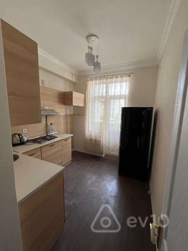 Satılır 3 otaqlı yeni tikili 93 m²