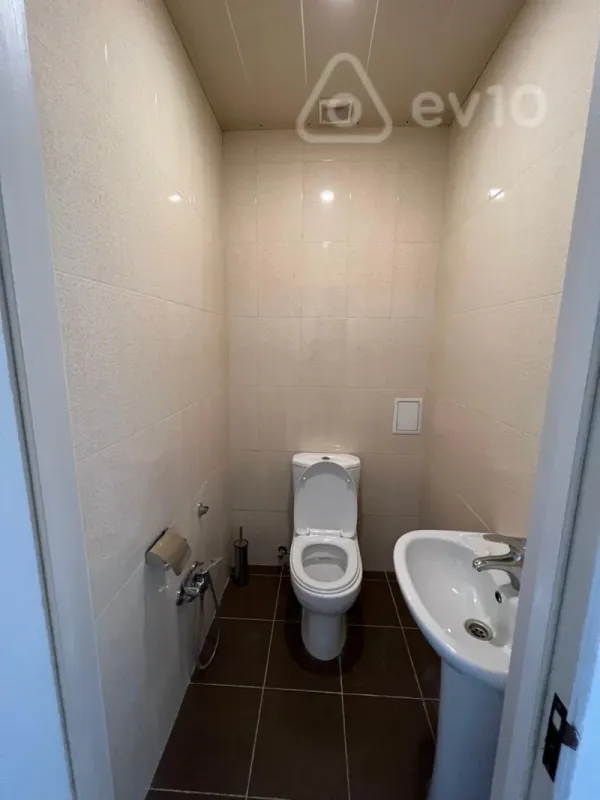 Satılır 3 otaqlı yeni tikili 93 m²