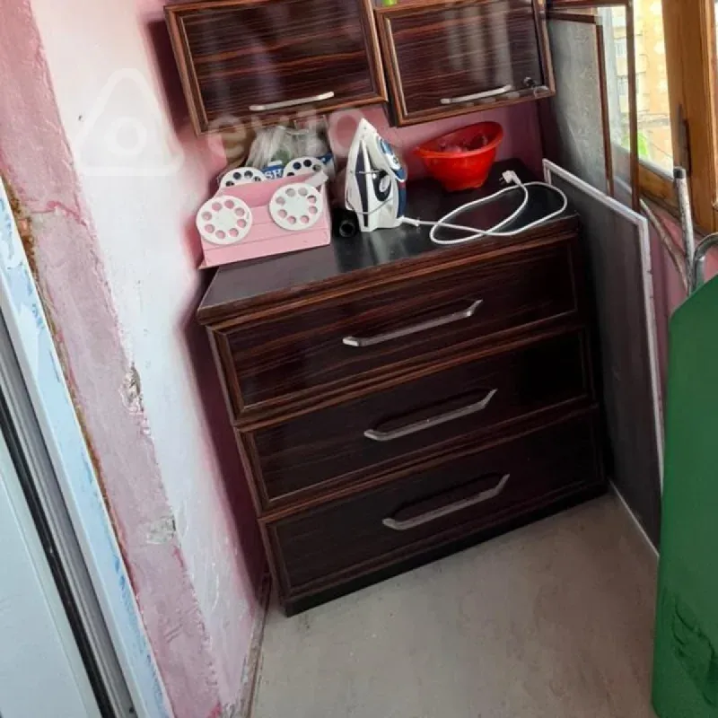 Satılır 2 otaqlı köhnə tikili 60 m²