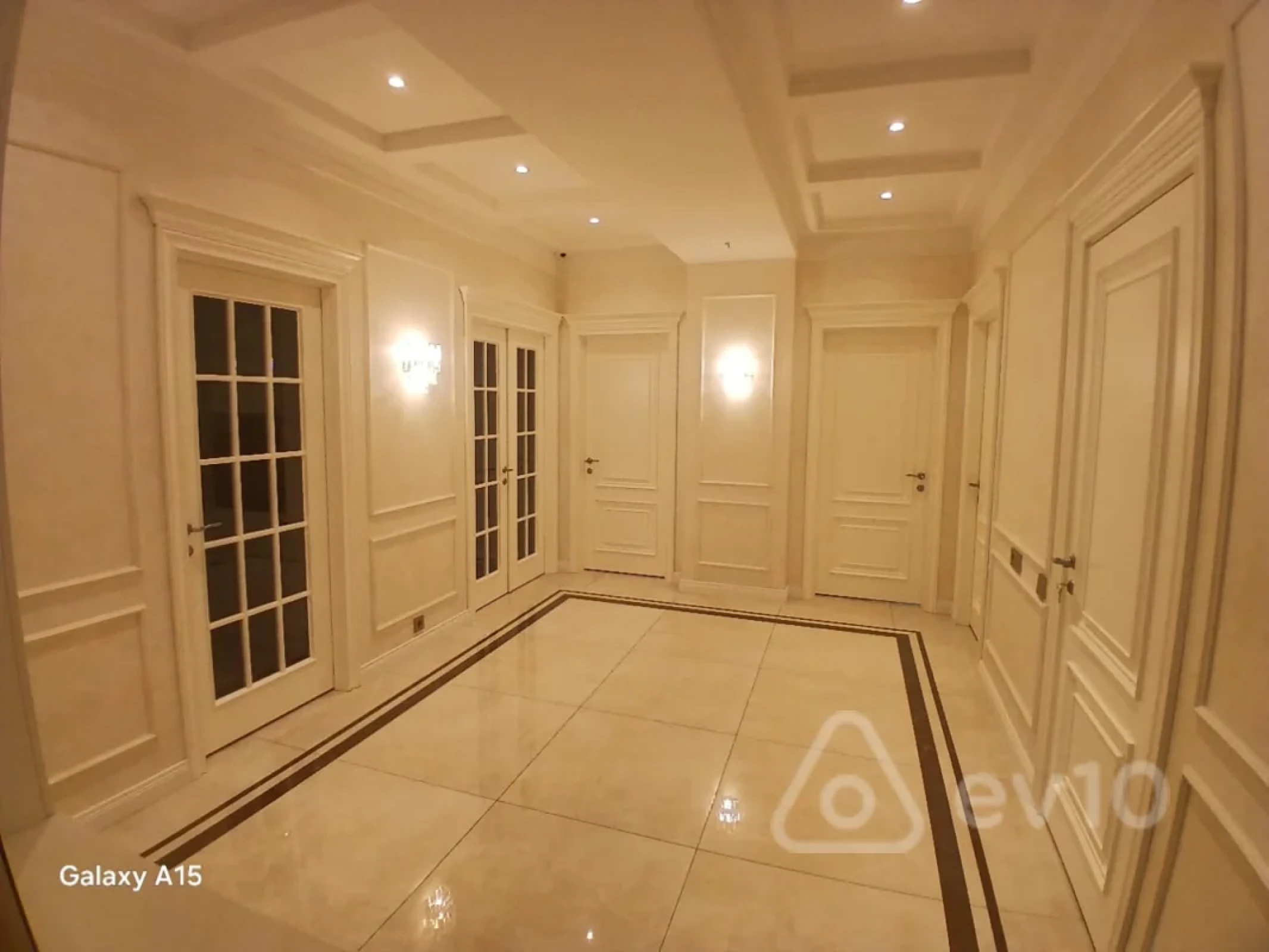 Satılır 4 otaqlı yeni tikili 211 m²