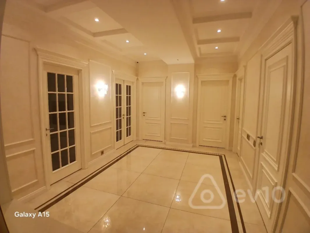 Satılır 4 otaqlı yeni tikili 211 m²