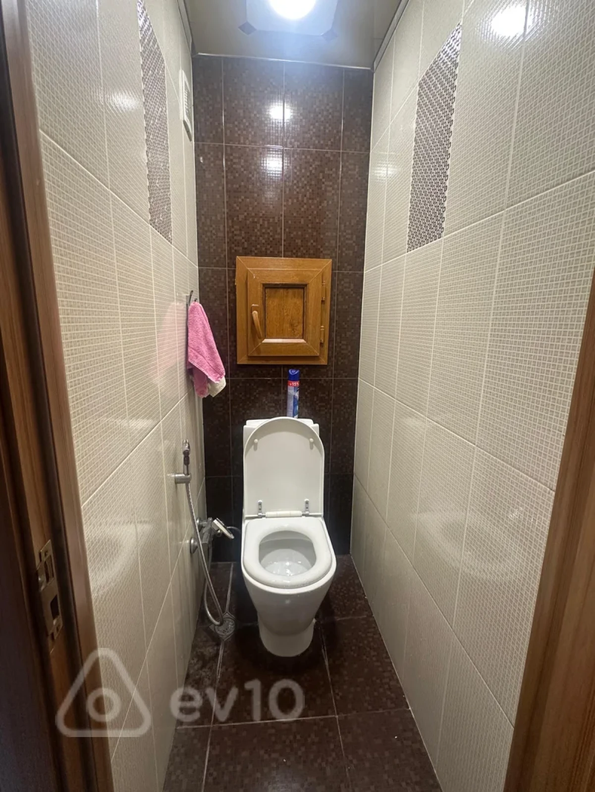 Satılır 4 otaqlı köhnə tikili 100 m²