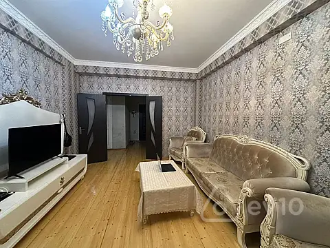 Satılır 3 otaqlı yeni tikili 115 m²