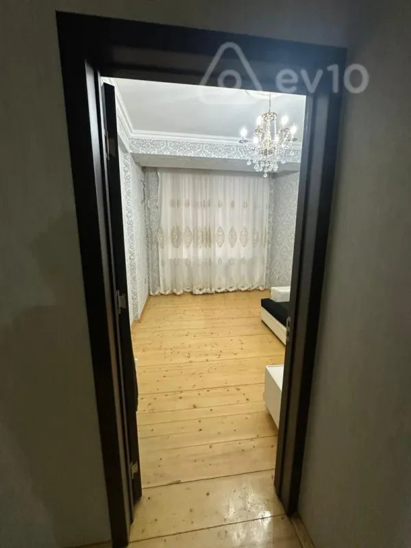 Satılır 3 otaqlı yeni tikili 115 m²