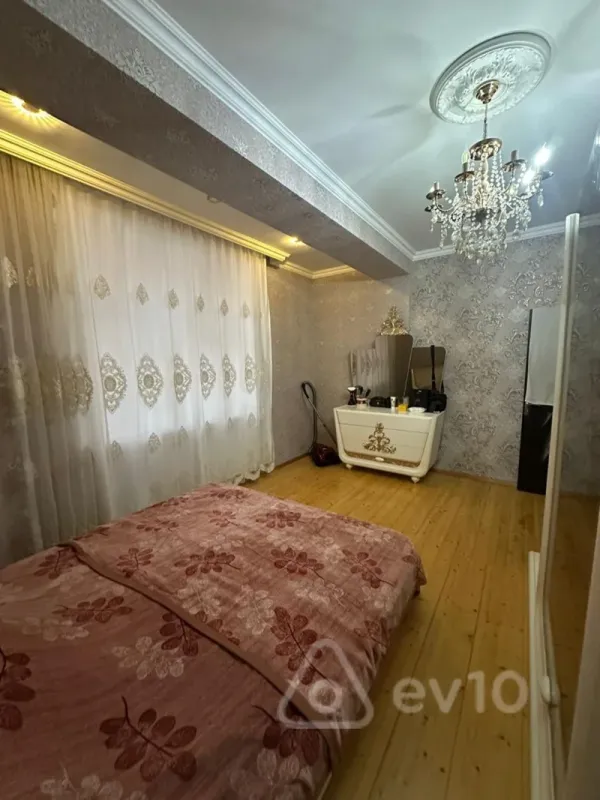 Satılır 3 otaqlı yeni tikili 115 m²