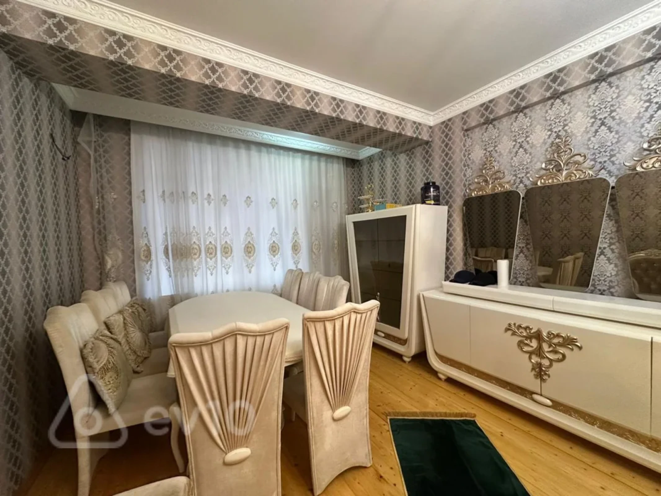 Satılır 3 otaqlı yeni tikili 115 m²