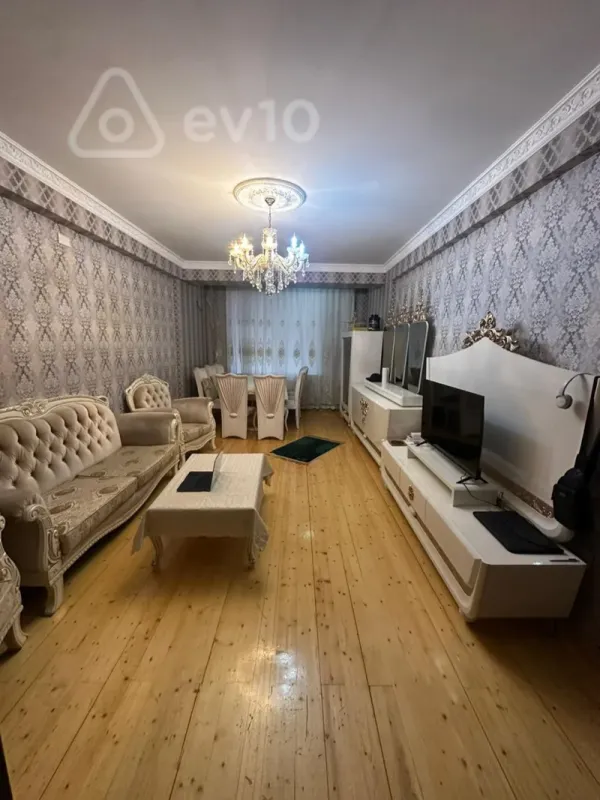 Satılır 3 otaqlı yeni tikili 115 m²