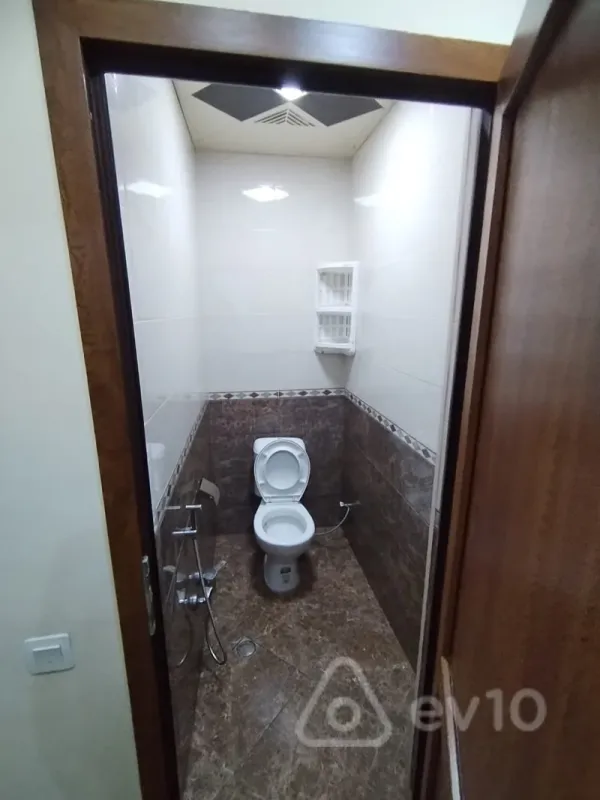 Satılır 2 otaqlı yeni tikili 85 m²