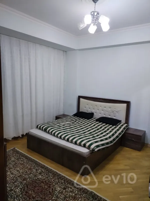 Satılır 2 otaqlı yeni tikili 85 m²