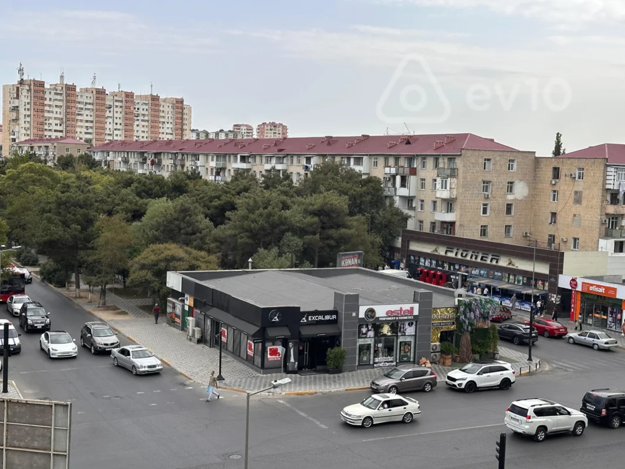 Satılır 2 otaqlı köhnə tikili 49 m²