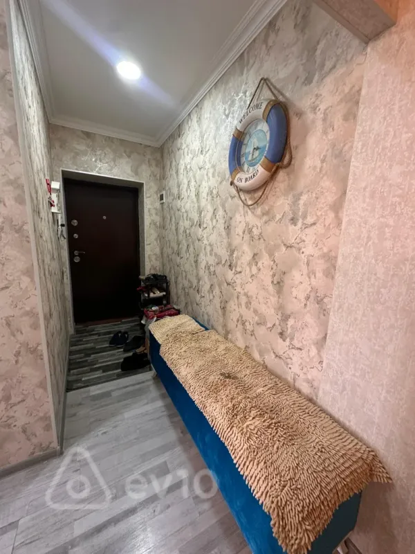 Satılır 2 otaqlı köhnə tikili 49 m²