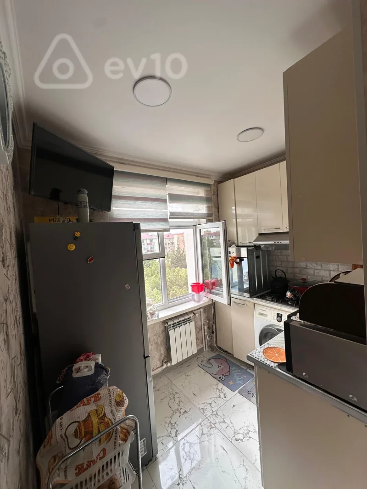 Satılır 2 otaqlı köhnə tikili 49 m²