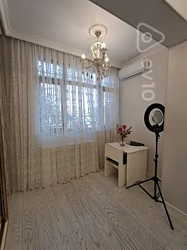 Satılır mənzil 100 m²