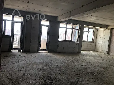 Satılır 2 otaqlı yeni tikili 115 m²