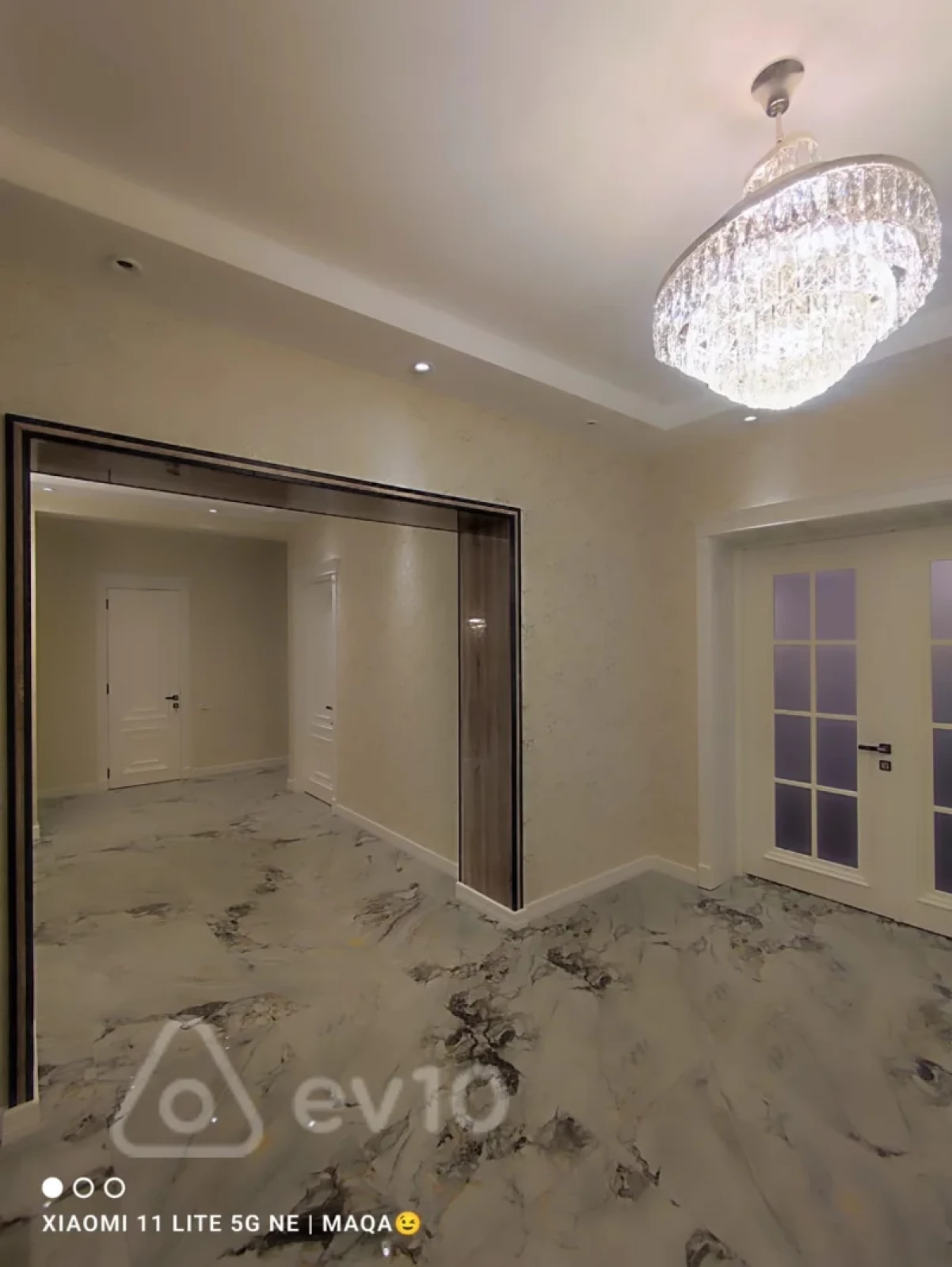 Satılır 4 otaqlı yeni tikili 215 m²