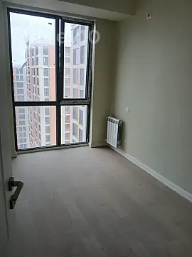 Satılır 3 otaqlı yeni tikili 82 m²