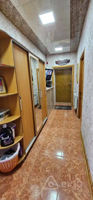 Satılır 3 otaqlı köhnə tikili 60 m²