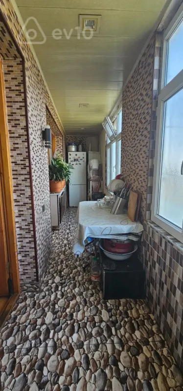 Satılır 3 otaqlı köhnə tikili 60 m²