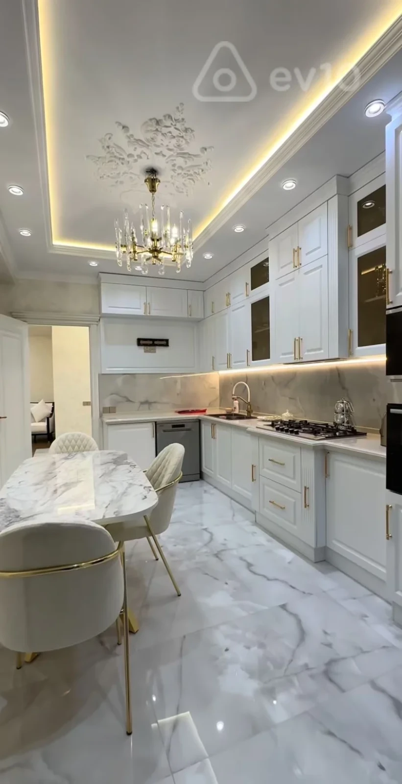 Satılır 2 otaqlı yeni tikili 67 m²