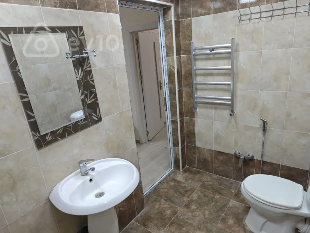 Kirayə verilir 2 otaqlı yeni tikili 58 m²