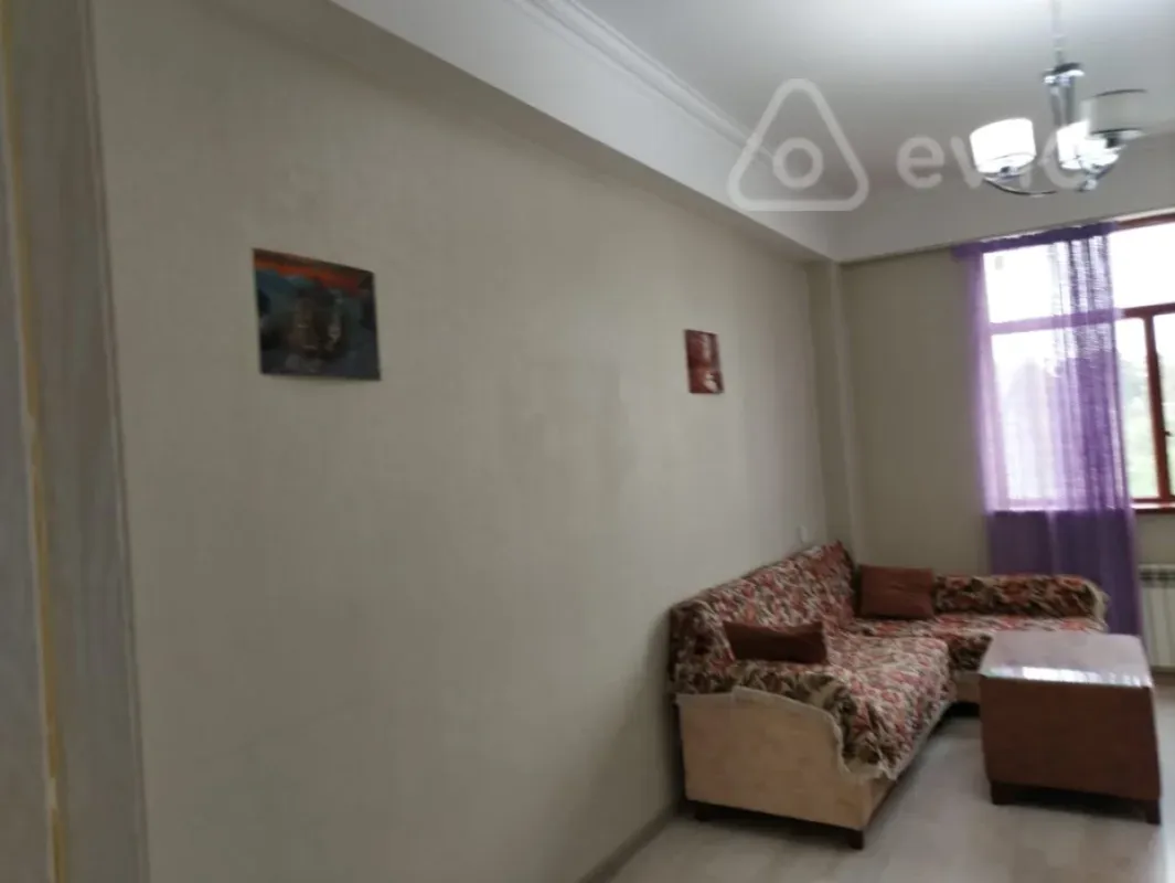 Kirayə verilir 2 otaqlı yeni tikili 58 m²