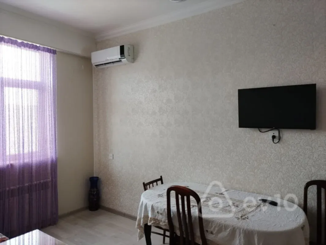 Kirayə verilir 2 otaqlı yeni tikili 58 m²