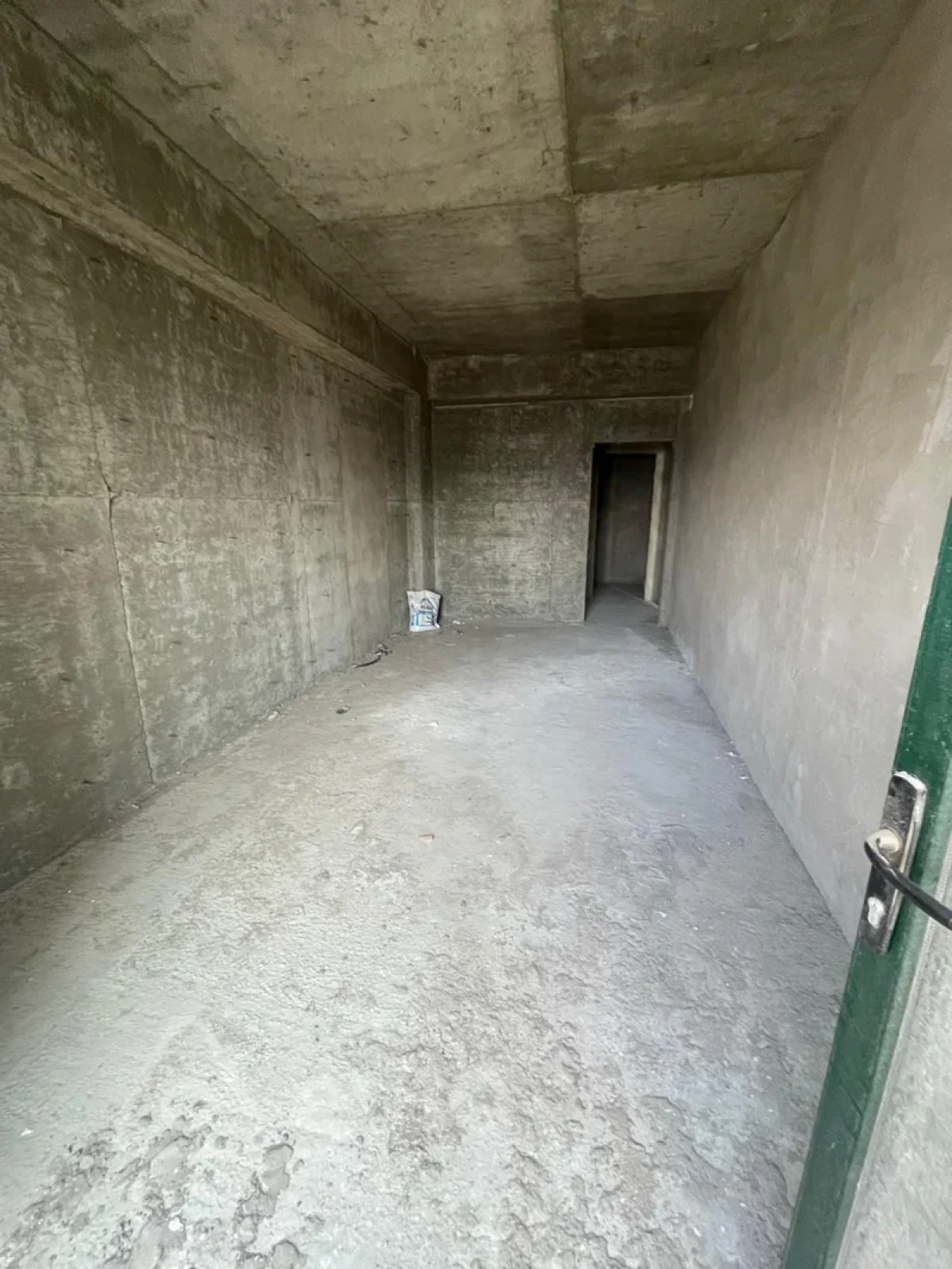 Satılır 4 otaqlı yeni tikili 185 m²