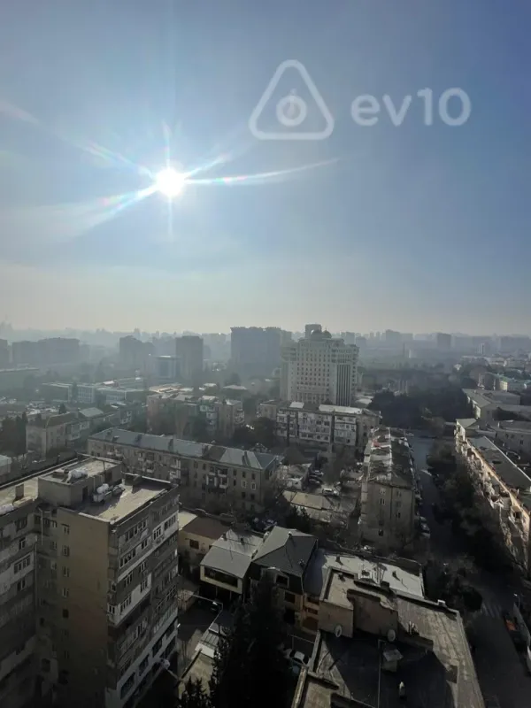 Satılır 4 otaqlı yeni tikili 185 m²